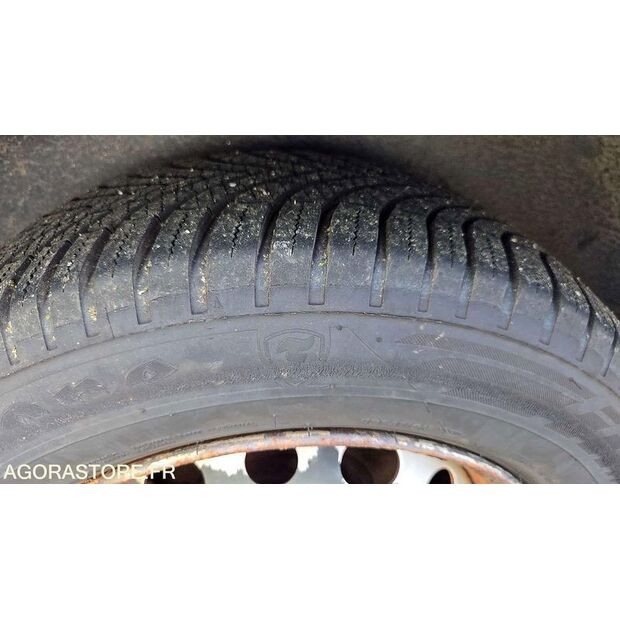 2016 Citroen BERLINGO-46768392