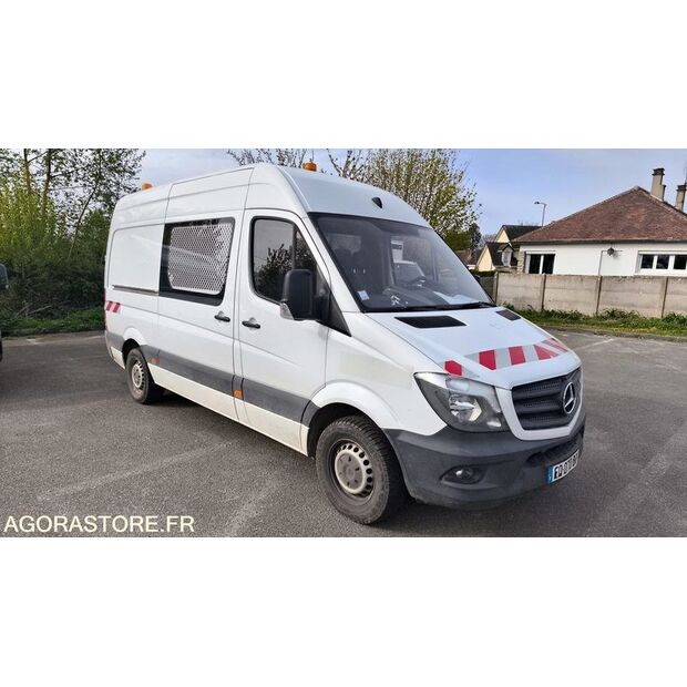 2017 Mercedes-Benz SPRINTER-46768498