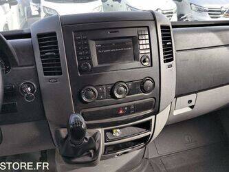 2017-mercedes-benz-sprinter-1445423-46768510