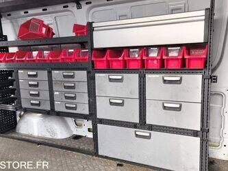 2017-mercedes-benz-sprinter-1445423-46768531