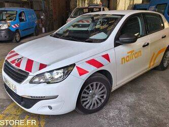 2015-peugeot-308-1445424-46768570