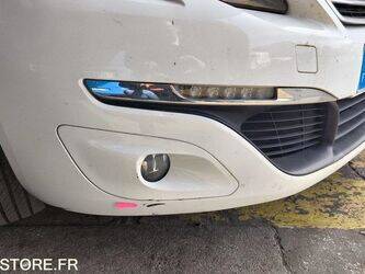 2015-peugeot-308-1445424-46768576