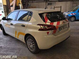 2015-peugeot-308-1445424-46768577