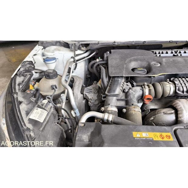 2015 Peugeot 308-46768580