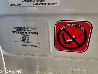 2015-peugeot-308-1445424-46768583