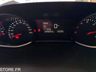 2015-peugeot-308-1445424-46768586