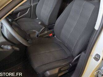 2015-peugeot-308-1445424-46768594