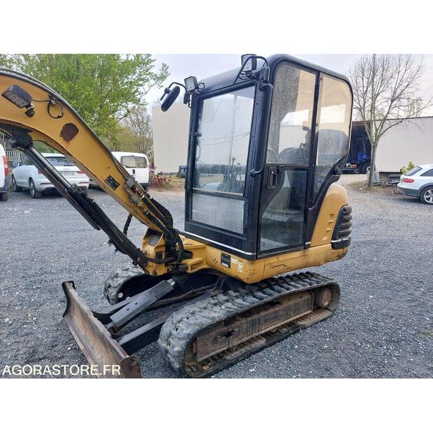 2003 Caterpillar 302.5-46768649