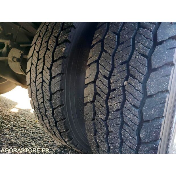 2001 رينو Midlum-46768698