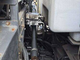 2011-renault-midlum-1445430-46768716