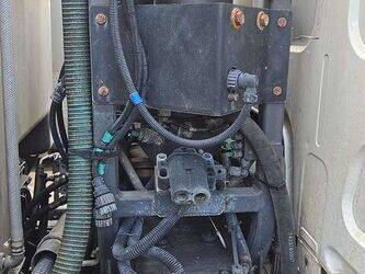 2011-renault-midlum-1445430-46768717