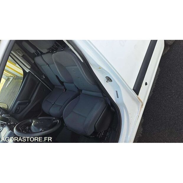 2016 Citroen BERLINGO-46768745