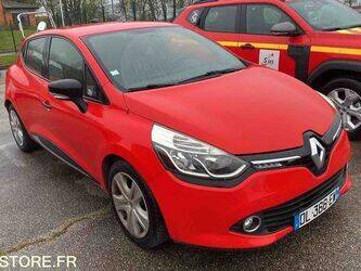 2014-renault-clio-1445433-46768771
