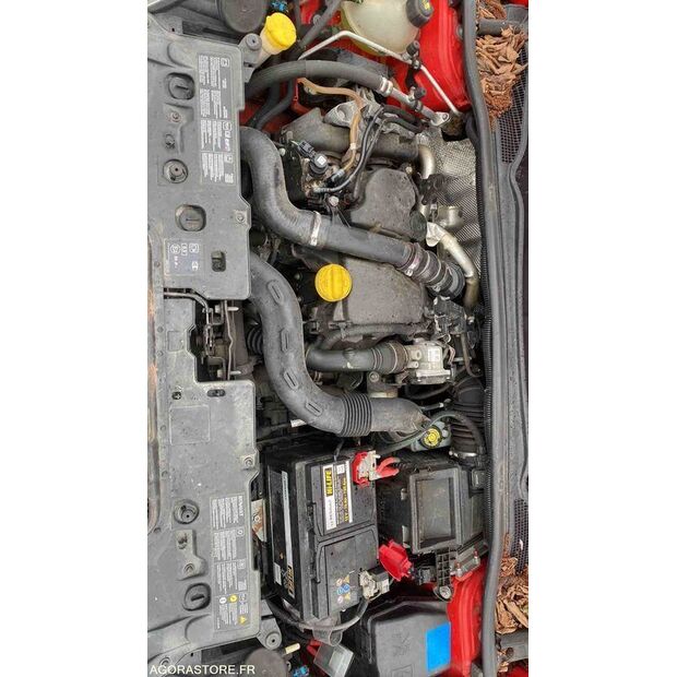 2014 رينو Clio-46768784