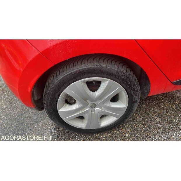 2014 رينو Clio-46768786