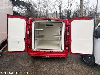 2014-opel-vivaro-1445435-46768806