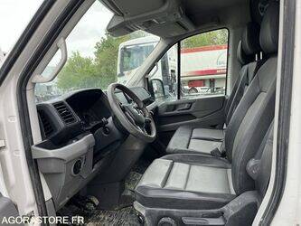 2019-volkswagen-crafter-1445437-46768822