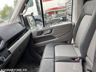 2019-volkswagen-crafter-1445437-46768825