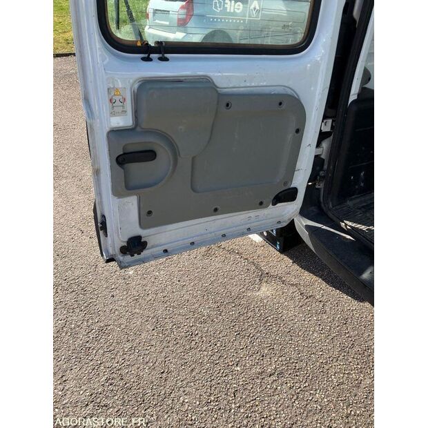 2003 Renault Kangoo-46768893