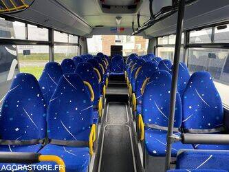 2011-mercedes-benz-intouro-1445442-46768898