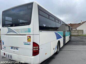 2011-mercedes-benz-intouro-1445442-46768901