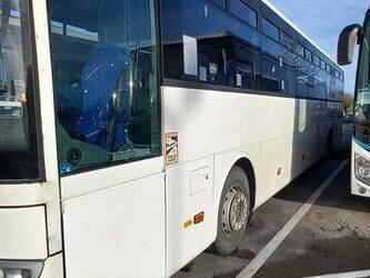 2010-mercedes-benz-intouro-1445445-46768934