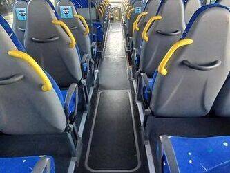 2010-mercedes-benz-intouro-1445445-46768936