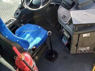 2010-mercedes-benz-intouro-1445445-46768937