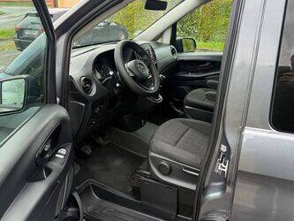 2015-mercedes-benz-vito-1445453-46769011