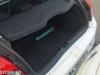 2010-renault-clio-1445456-46769065