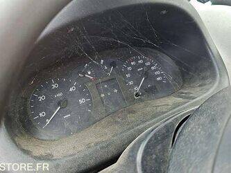 2001-renault-master-1445457-46769088