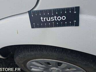 2009-citroen-c3-1445459-46769127