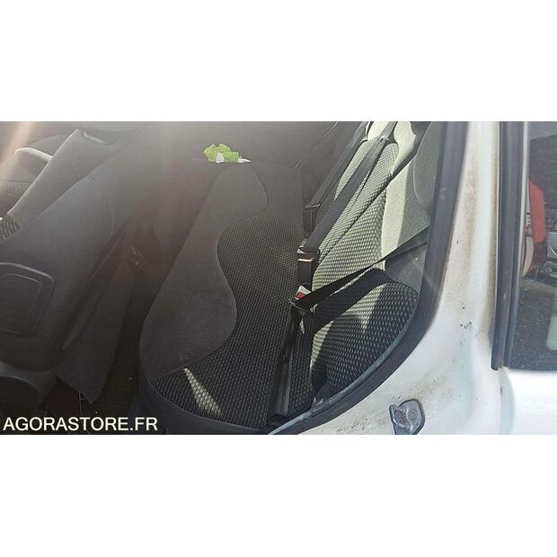 2009 سيتروين C3-46769143