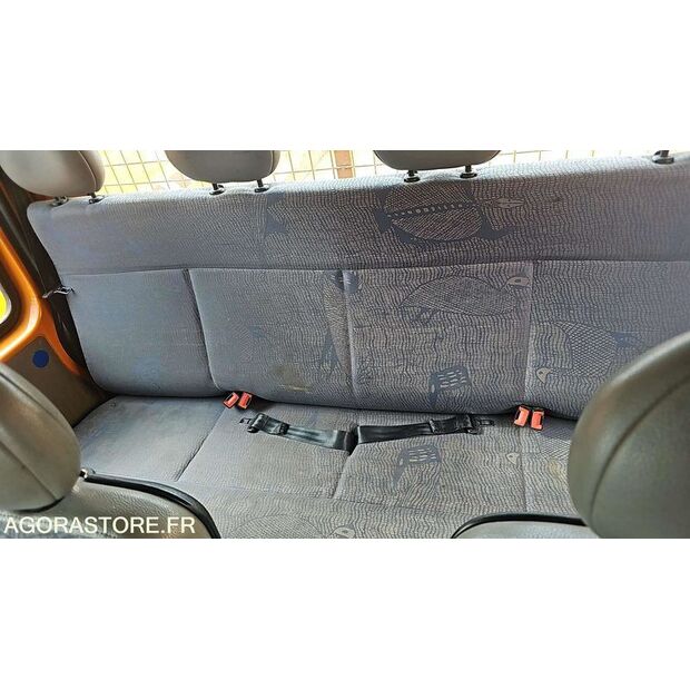 2003 Renault Master-46769188