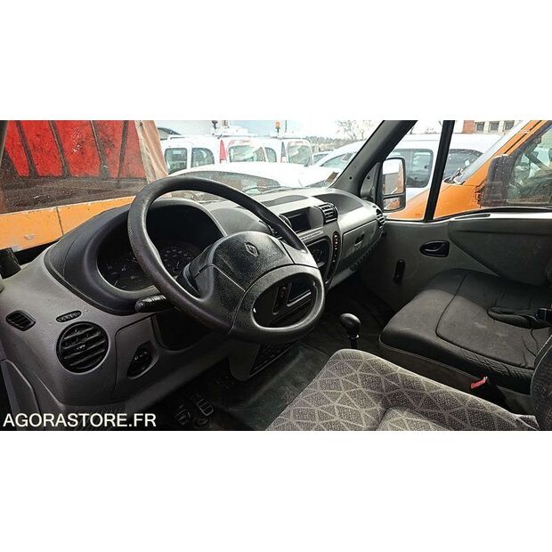 2003 Renault Master-46769202