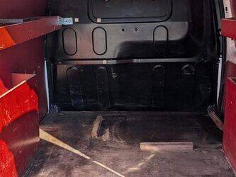 renault-kangoo-1444877-46769219