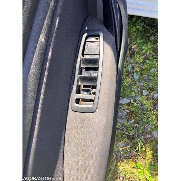 2017 Renault Megane-46769264