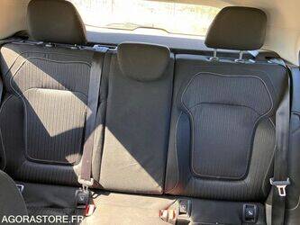 2017-renault-megane-1444889-46769266