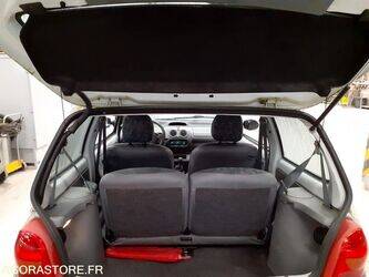 2005-renault-twingo-1444892-46769273