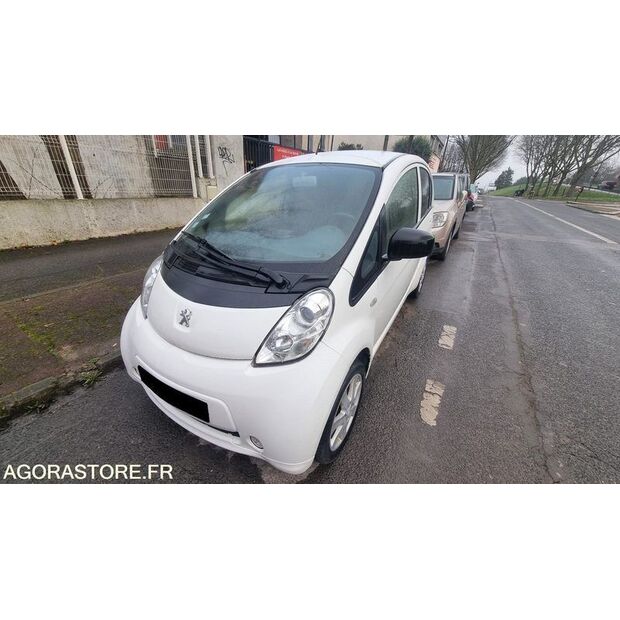 2018 Peugeot ION-46769308