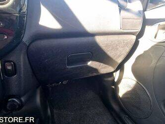 2018-peugeot-ion-1444901-46769317