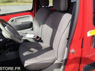 2008-renault-kangoo-1444924-46769362