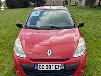2012-renault-clio-1444933-46769397