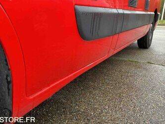 2013-renault-master-1444937-46769436