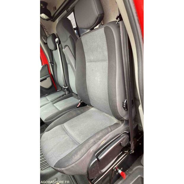 2013 Renault Master-46769445