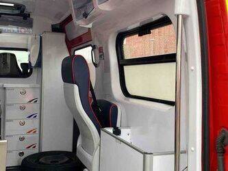 2013-renault-master-1444937-46769451