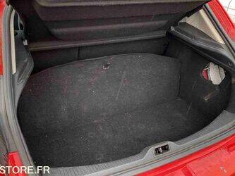 2013-renault-megane-1444943-46769512