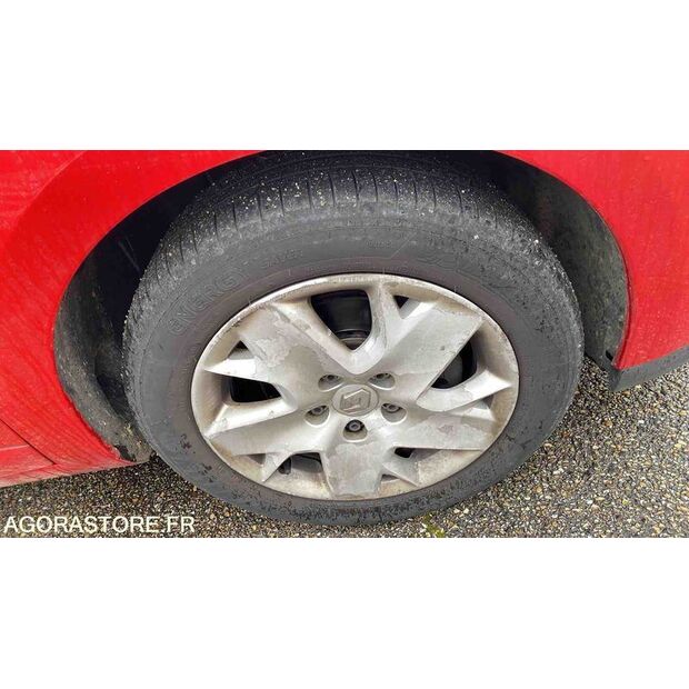 2013 Renault Megane-46769513