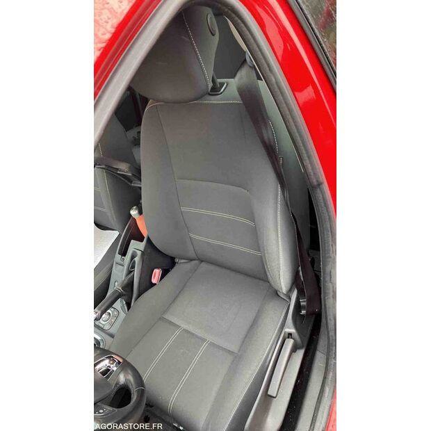 2013 Renault Megane-46769514
