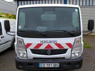 2013-renault-maxity-1444946-46769538